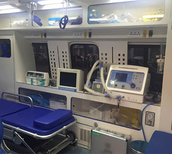 普格县车辆内部展示